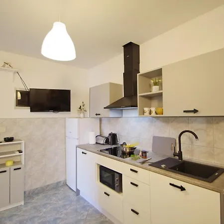 Апартаменты Aparments Orange & Blue Фажана